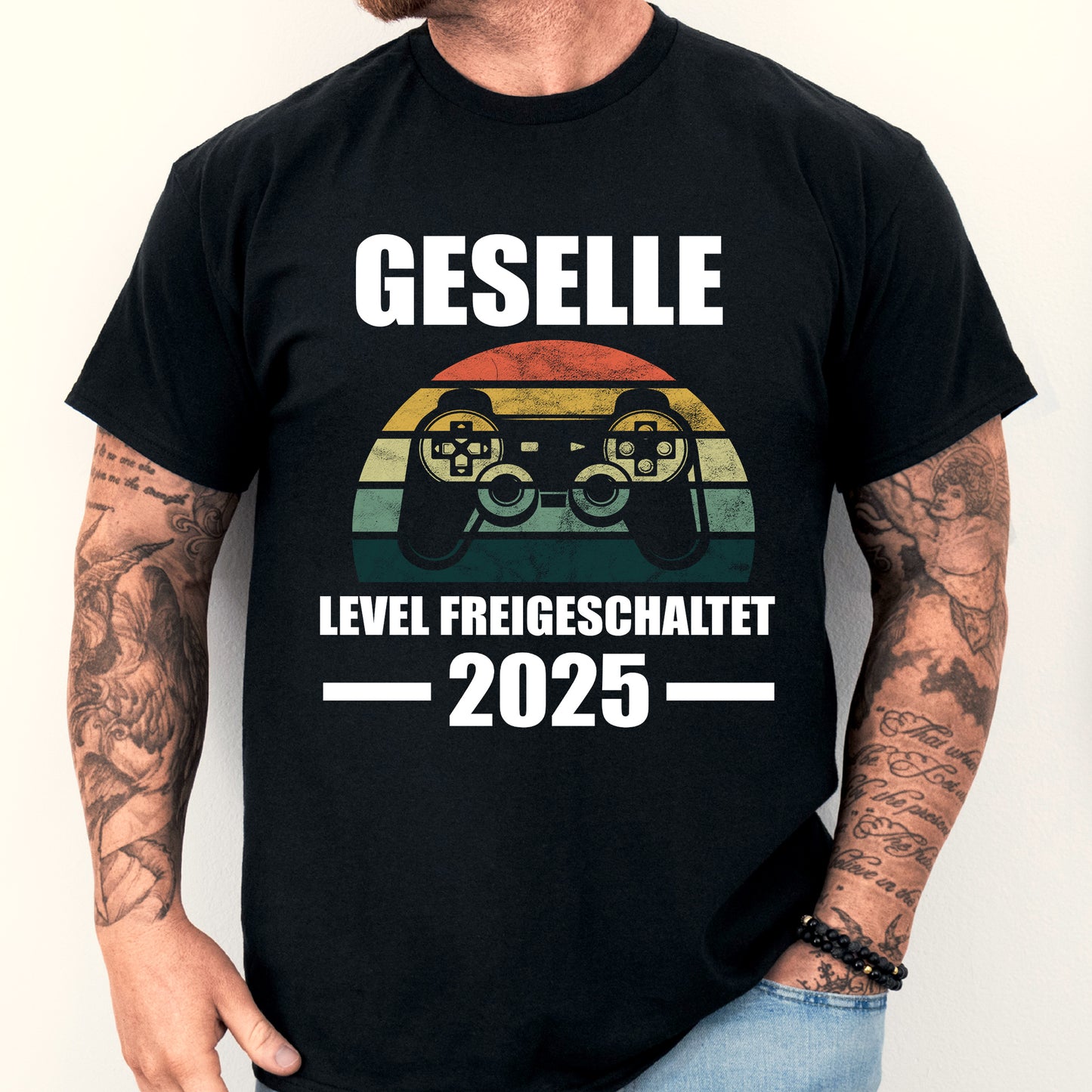 Gesellen Shirt mit Aufschrift "Geselle Level Freigeschaltet 2025 Gesellenbrief"