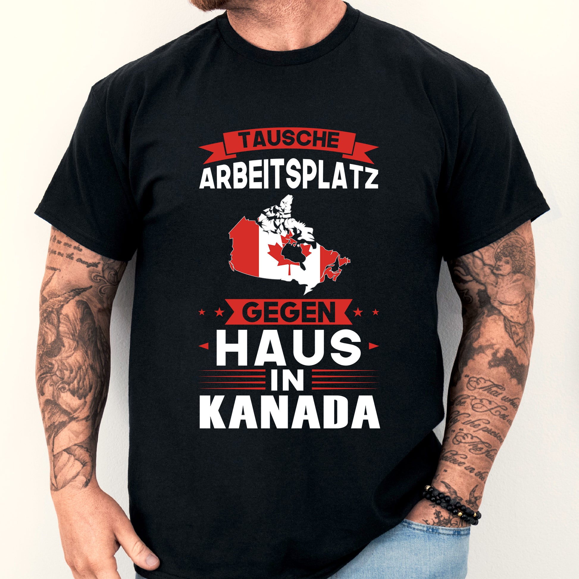 Mann trägt ein T-Shirt mit kanadischer Flagge und dem Text "tausche Arbeitsplatz Geschenk".