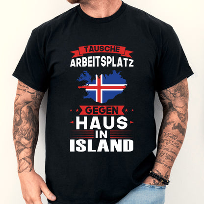 Mann trägt ein T-Shirt mit der Aufschrift "Island Shirt | tausche Arbeitsplatz Islandischen Geschenk Islandisch" und einem Inselmotiv.