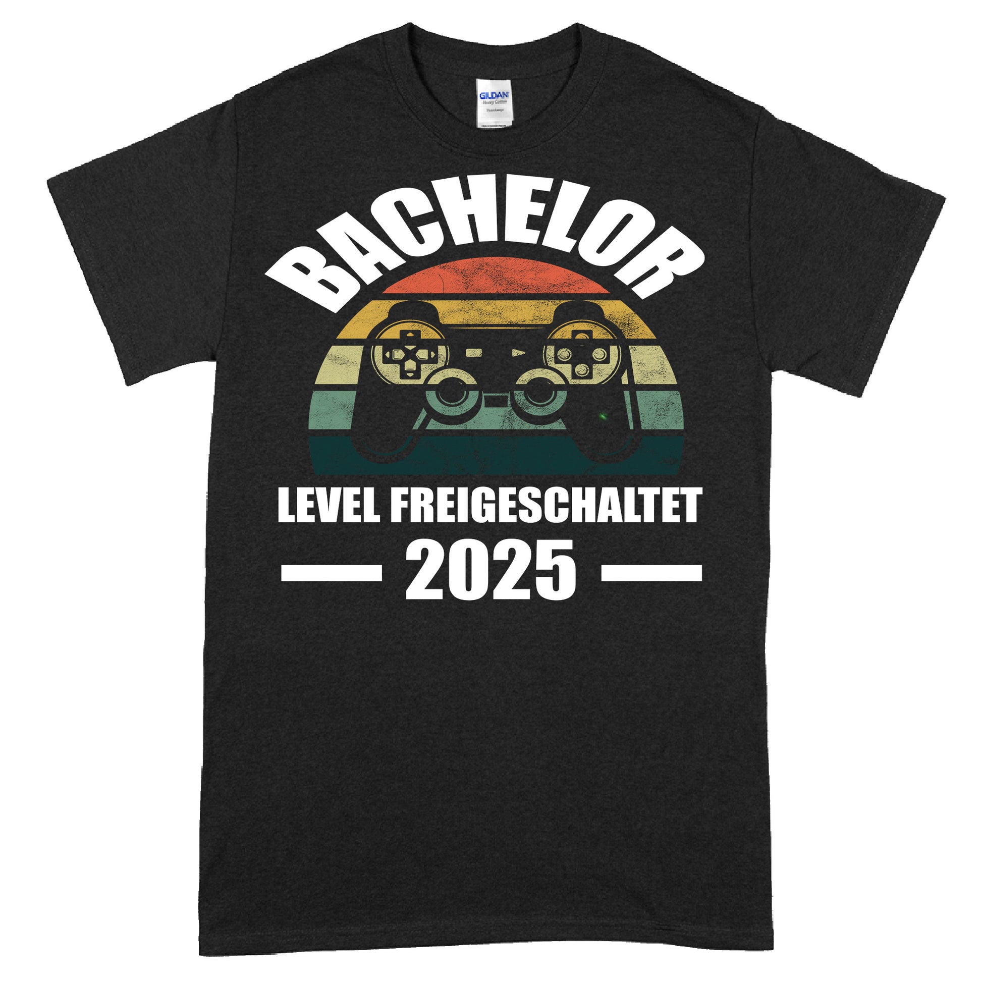 Design eines T-Shirts mit dem Text "Bachelor Shirt | Level freigeschaltet 2025 Bechalor Bechalorbief" in verspielter Schrift.