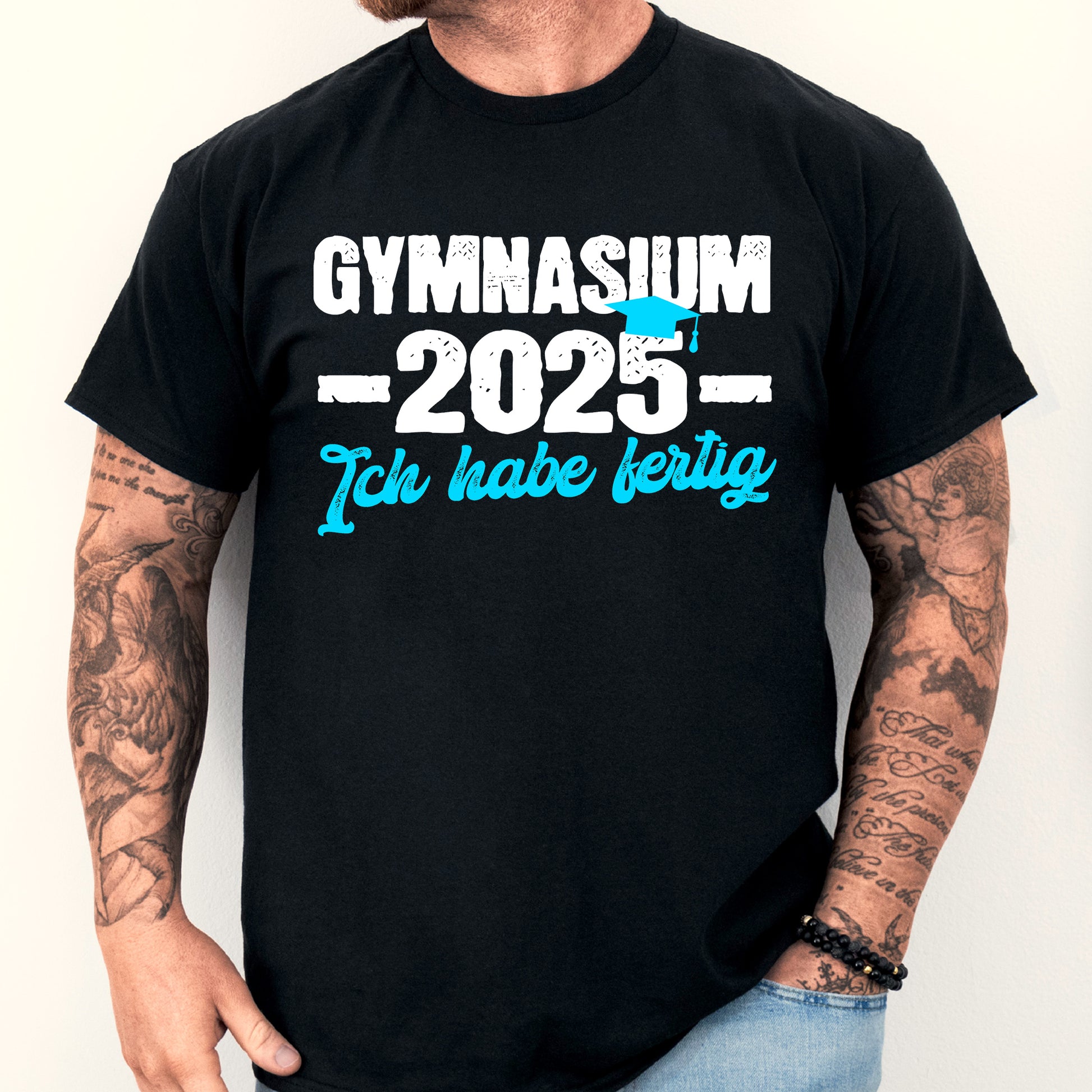 Gymnasium Shirt mit der Aufschrift "2025 ich habe fertig beenden"