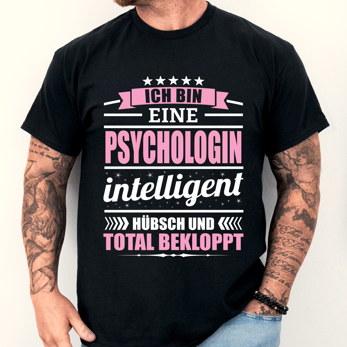 Design eines Shirts mit der Aufschrift "Psychologin Shirt | ich bin eine Geschenk" und einem Mann als Motiv.